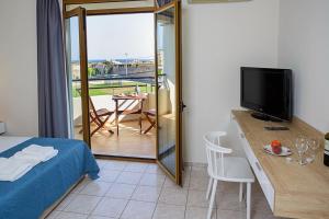 Piranthou Studios & Apartments