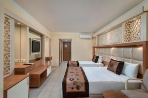 Oz Hotels Incekum Beach