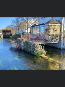 B&B / Chambres d'hotes Lou Meinado, un concept 