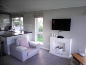 Meadow view country lodge great views on lovely smallpark