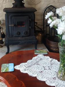 cwmddol fawr cottage