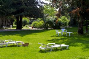 Hotels Logis Hostellerie la Chaumiere : photos des chambres