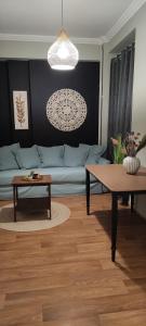 Location...Acropolis!