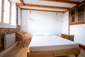 Maisons de vacances Maison de 3 chambres avec jardin a Faugeres : photos des chambres