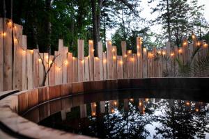 Bain de forêt - Lodges Cosy & Spa