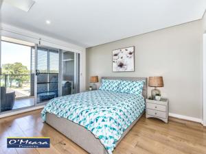 The Shoal 303 Air Conditioning WI-FI Netflix Views Linen and Lift