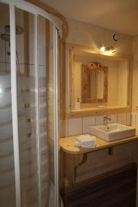 Hotels Chalet Philibert : photos des chambres