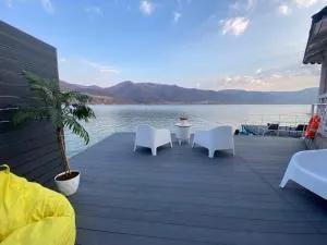 NOAH river house - Tekija