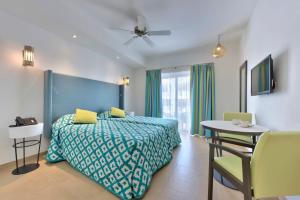 db San Antonio Hotel + SpaInclusive