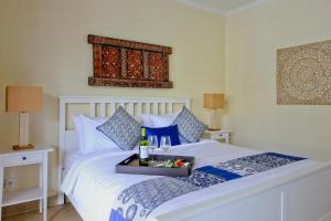 UMA LIMA VILLA - 7Min Beach Access - 10min to Canggu