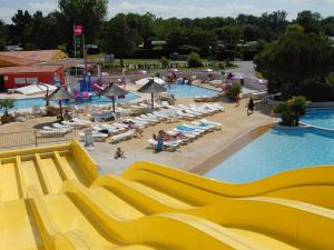 Campings Camping Officiel Siblu Les Charmettes : photos des chambres