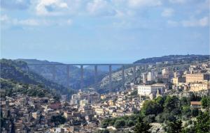 Stunning Home In Marina Di Modica With Wifi