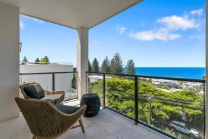 Ocean Viewpoint - Stunning Sunshine Beach Views