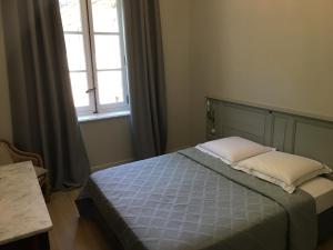 B&B / Chambres d'hotes B&B Maison d'Hotes - Chateau de Jouques : photos des chambres