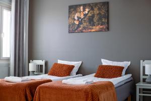 Standard Triple Room room in Hotel Kuusanka