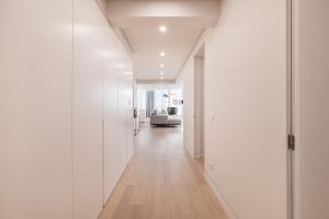 Bay View Penthouse by Olala Homes