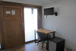Twin Room room in TAT Tagungs- und Gästehaus