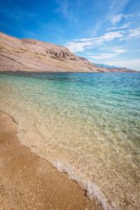 Apartment in Kustici with balcony, WiFi, washing machine (4847-1)