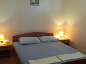 Apartment in Kustici with balcony, WiFi, washing machine (4847-1)