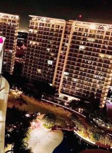 Azure C2 Balcony wifi Near Mall Airport MULTIPLE UNITS