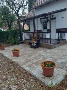 Zsuzsanna Apartman - Lócs