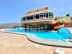 Nice apartment with wonderful view Wifi playa in Tenerife South