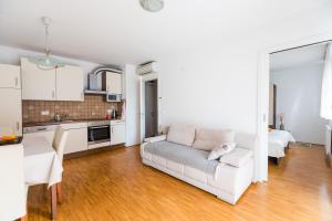 Apartment Lakeside Cerknica