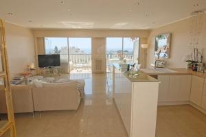 Appartements CANNES Vue Mer : photos des chambres