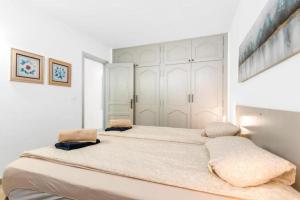 Neptuno ocean front suite