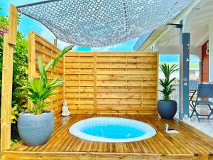 Lodge Sopraia Jardin-spacieux- Jacuzzi- Proche aéroport