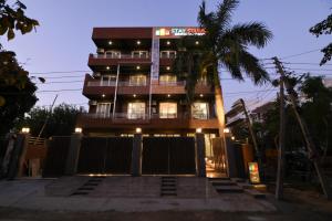 Stay Studio Hotel & Residences