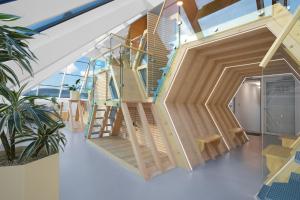 Honeybee Hostel - Hiša kranjske čebele