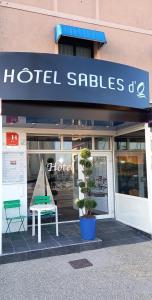 Hotels Hotel SABLES D'O et son restaurant LE 16 BIS : photos des chambres