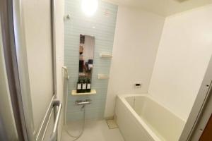 Takemura Building 105