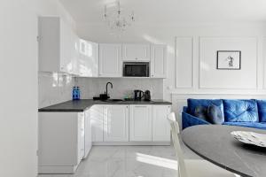 Długa Boutique Apartment by Downtown Apartments