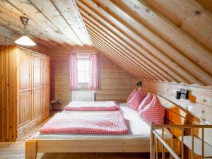 Chalet Steiners Blockhütte by Interhome