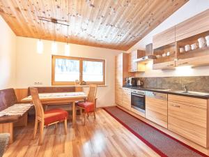 Apartment Agnesn-1 by Interhome