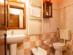 Apartment Giuggiolo - CET124 by Interhome