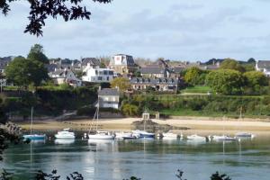 Maisons de vacances maison totalement renovee 3 chambres au coeur du village : photos des chambres