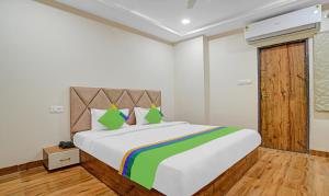 Treebo Nirvana Elite