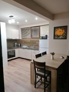 Дунав билдингс