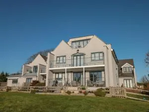 Seaspray - Stoke Fleming