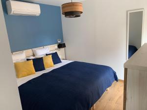 Hotels L'Hostellerie d'Acquigny : photos des chambres