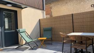 Hotels L'Hostellerie d'Acquigny : Appartement en Duplex