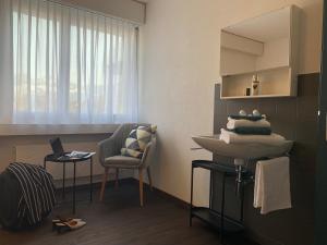 Hotel B&B Stossplatz anytime and easy self Check-in