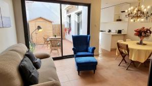 Opening Doors Vilassar. Family house Beach & Relax