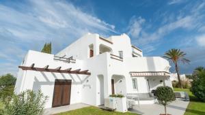 Amazing 2-Bedroom Appartment with big terrace!