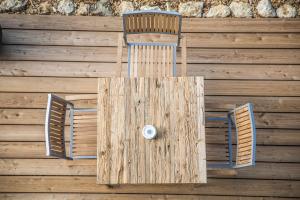 Winzarei Ciringa Menhard