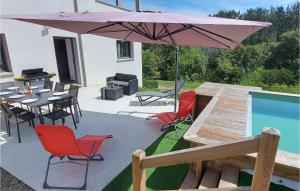 Appartements Awesome home in Taglio Isolaccio with Outdoor swimming pool, WiFi and 3 Bedrooms : photos des chambres