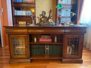 Old town apartment near St Peters Basilica